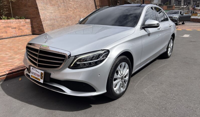 Mercedes Benz C200 Exclusive lleno