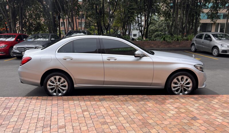 Mercedes Benz C200 Exclusive lleno