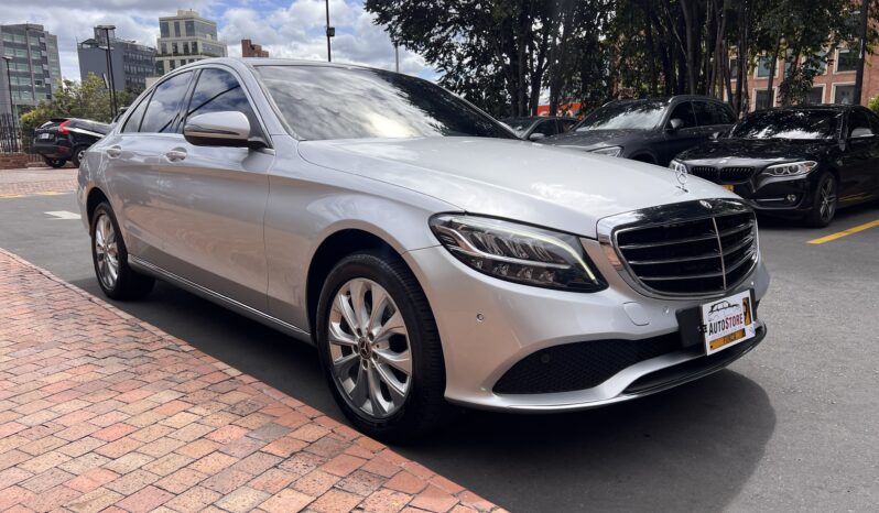 Mercedes Benz C200 Exclusive lleno