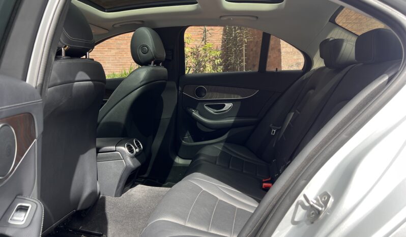 Mercedes Benz C200 Exclusive lleno